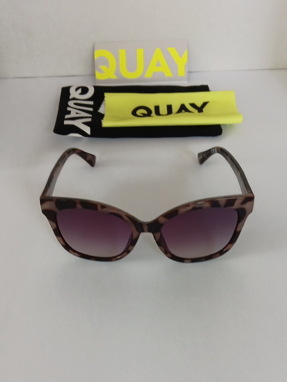 Quay Australia- It's My Way Tortoiseshell Sunglasses Purple Gradient Lenses NOWT